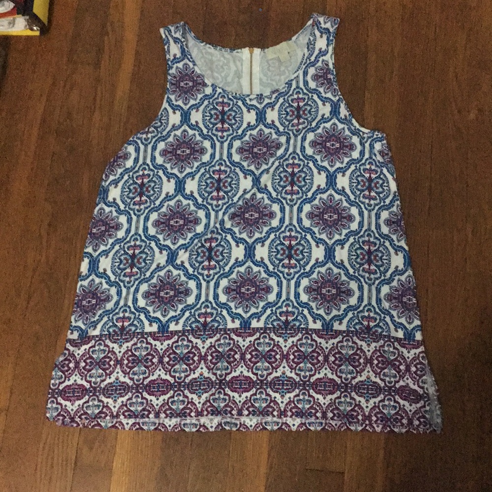 Flowy patterned tank top